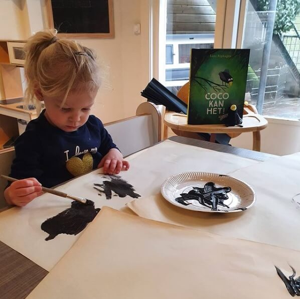 Verven op de dagopvang bij Zo aan de Julianalaan